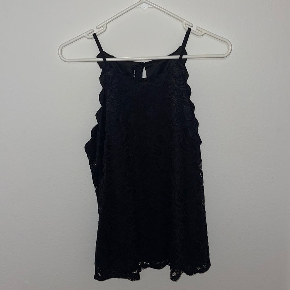 Fortune +Ivy Black medium scalloped trim top. High neck. Never worn.